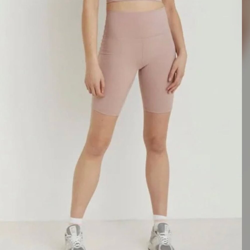 Varley Blush Pink 10" Inseam Biker Athletic Shorts Women's size S